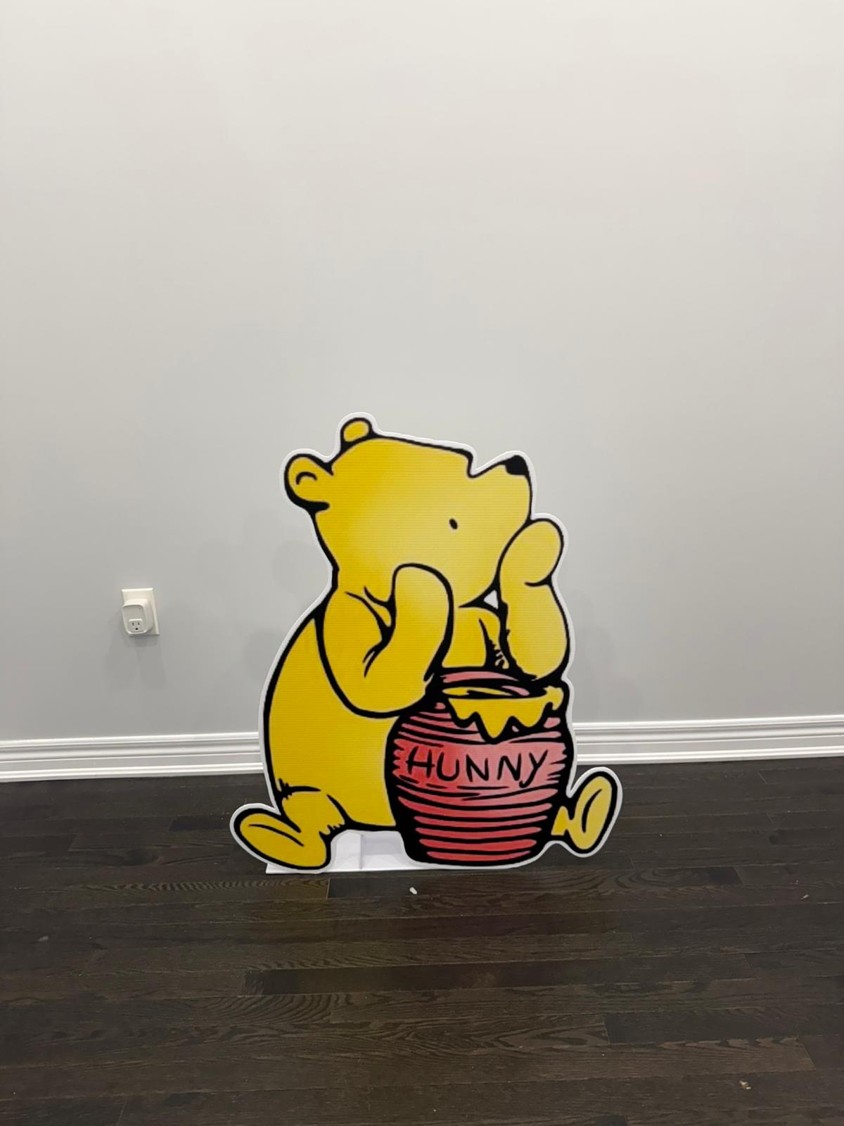 "WINNIE THE POOH HONEY" Cut-Out