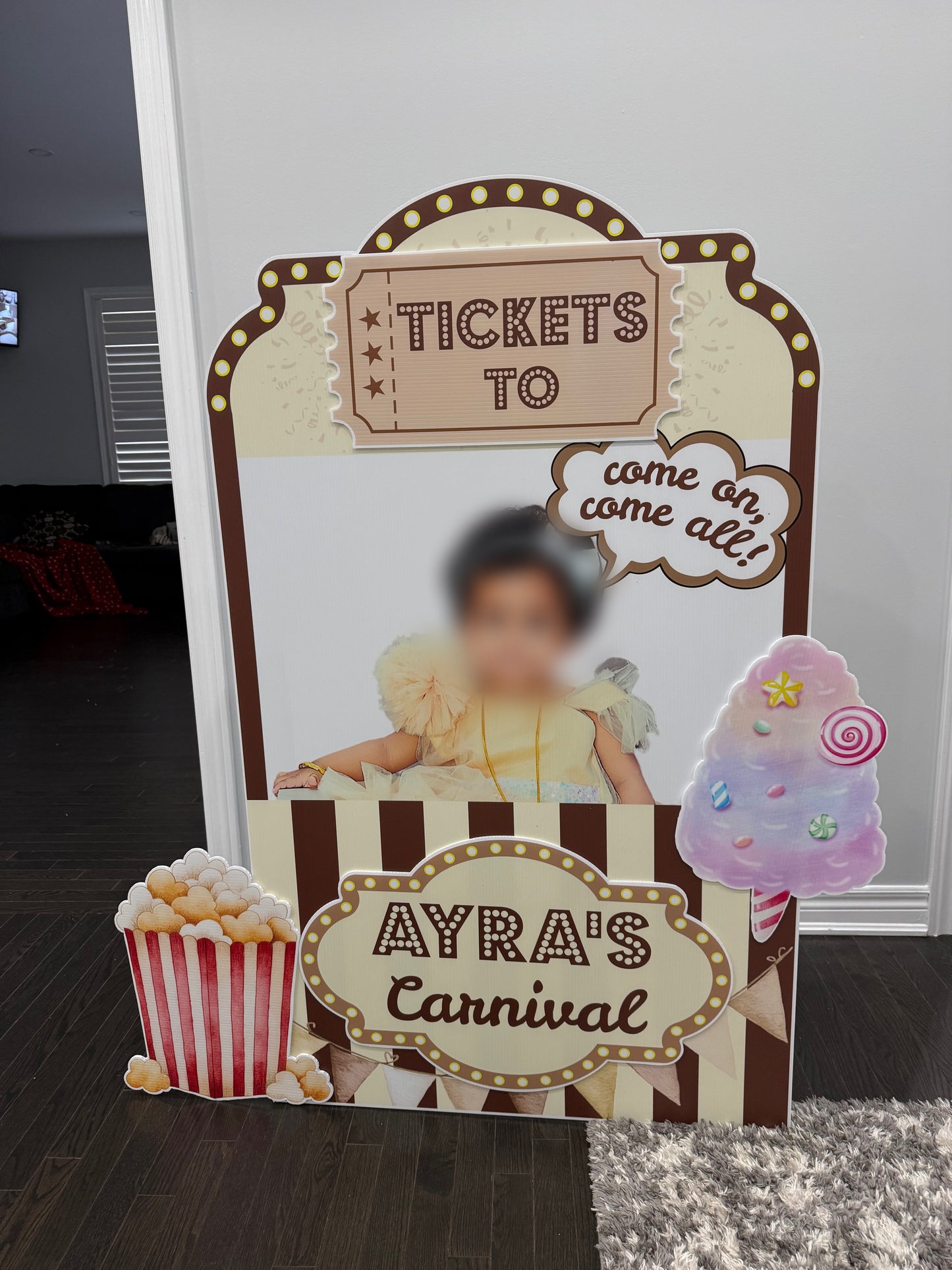 4,5 ft Welcome Sign: Carnival Themed (ANY OTHER THEME POSSIBLE)