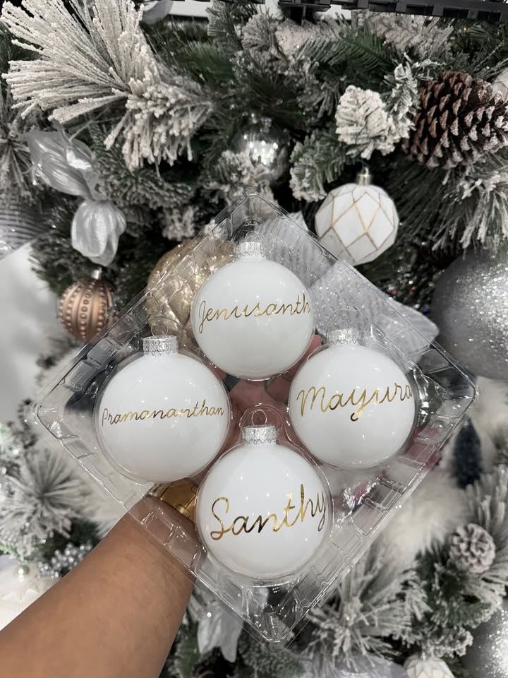 "SIGNATURE NOËL" Ornament